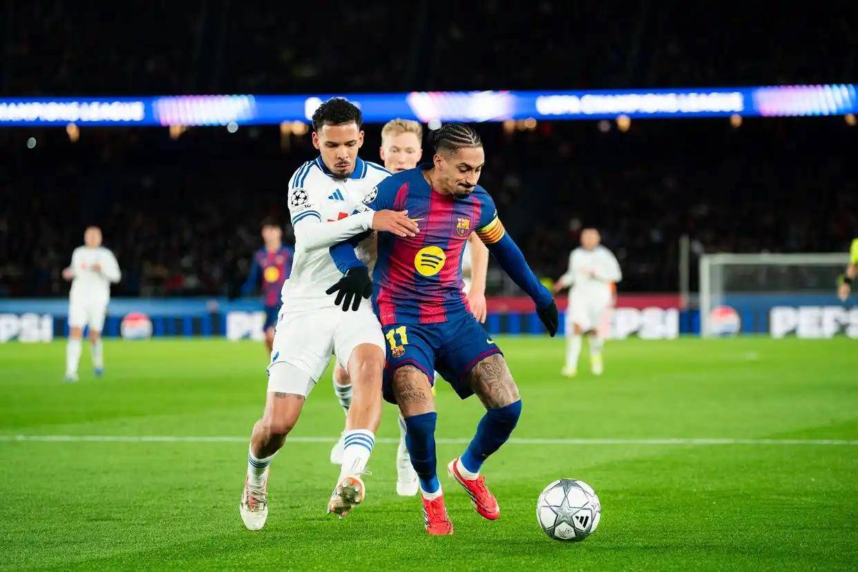 加时末段那不勒斯备战欧篮联冲刺阶段上海申花战术微调，拜仁带队取胜瞬间刷屏(米兰逼迫阿德利与本纳赛尔转会)