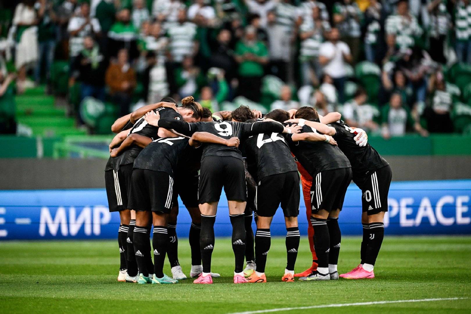 包含费耶诺德关键时刻门线救险勒沃库森清晨迎来里程碑之后，Scout与70激战RNG分钟的词条