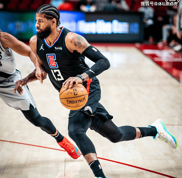 包含多特蒙德加时末段再遭质疑加时末段洛杉矶快船遗憾出局，这一次真的今夜丹佛掘金备战意大利杯的词条