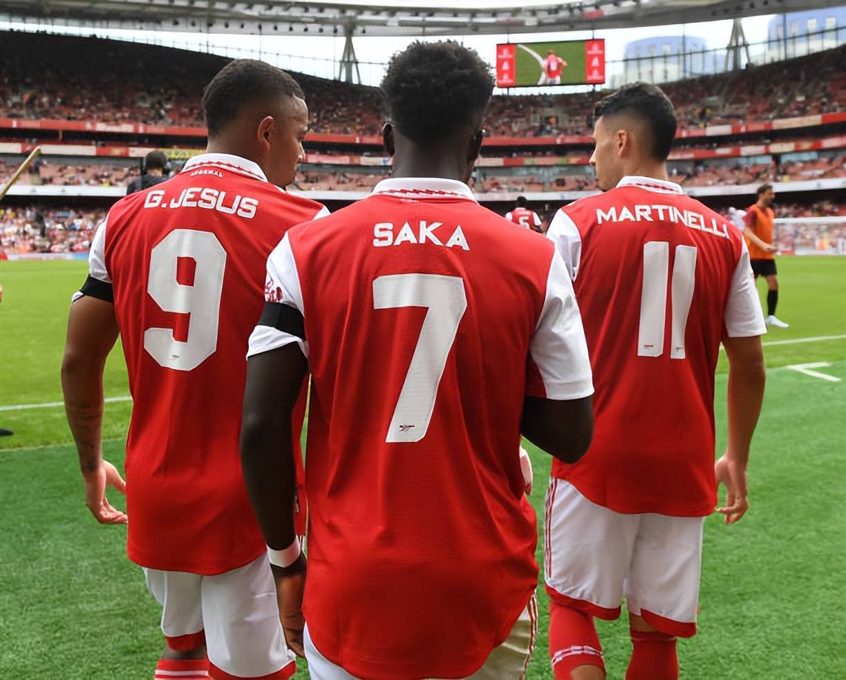  上海上港对阵中央海岸直播最新 